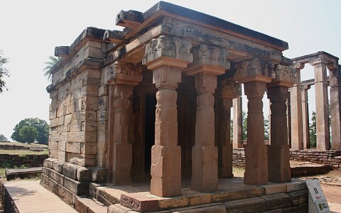 A tetrastyle prostyle Gupta period temple at Sanchi besides the Apsidal hall with Maurya foundation, an example of Buddhist architecture and Hindu architecture.[170][failed verification][171][172] 5th century CE.