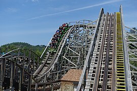 Roar-o-Saurus à Story Land