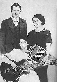 A. P., Maybelle, and Sara Carter (L–R) in 1927