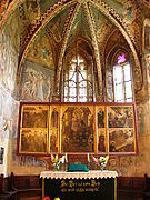 Interior dari gereja di Mălâncrav, Romania