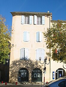 maison à étages