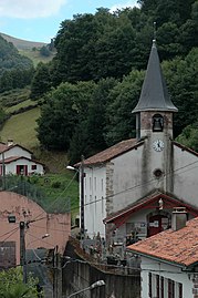 L'église paroissiale.