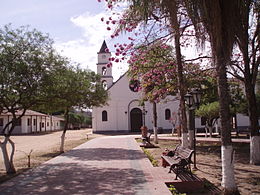 Kirche San Miguel an der Plaza Principal