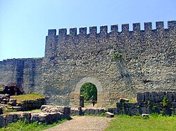 Zbytky východní městské brány Archeopolisu