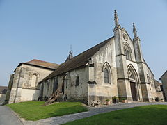 L'église Saint-Hélain.