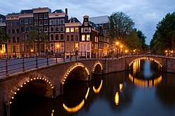 O Keizersgracht d'Amsterdam en a nueit