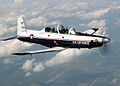 Beechcraft T-6 II, für die Grund- und Fortgeschrittenen-schulung.