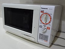 A oven gelombang mikro