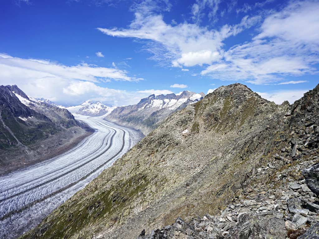 Gipfel des Eggishorn in einem steinigen Gelände