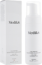 Čistilna pena za občutljivo kožo Medik8 Calmwise Soothing Cleanser