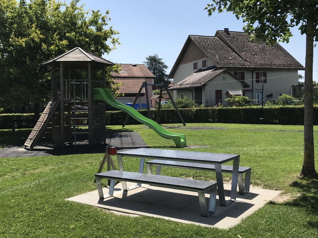 Place de jeux de Crassier