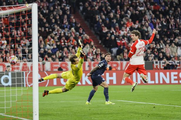 Souveräne Bayern schießen sich ins CL-Viertelfinale