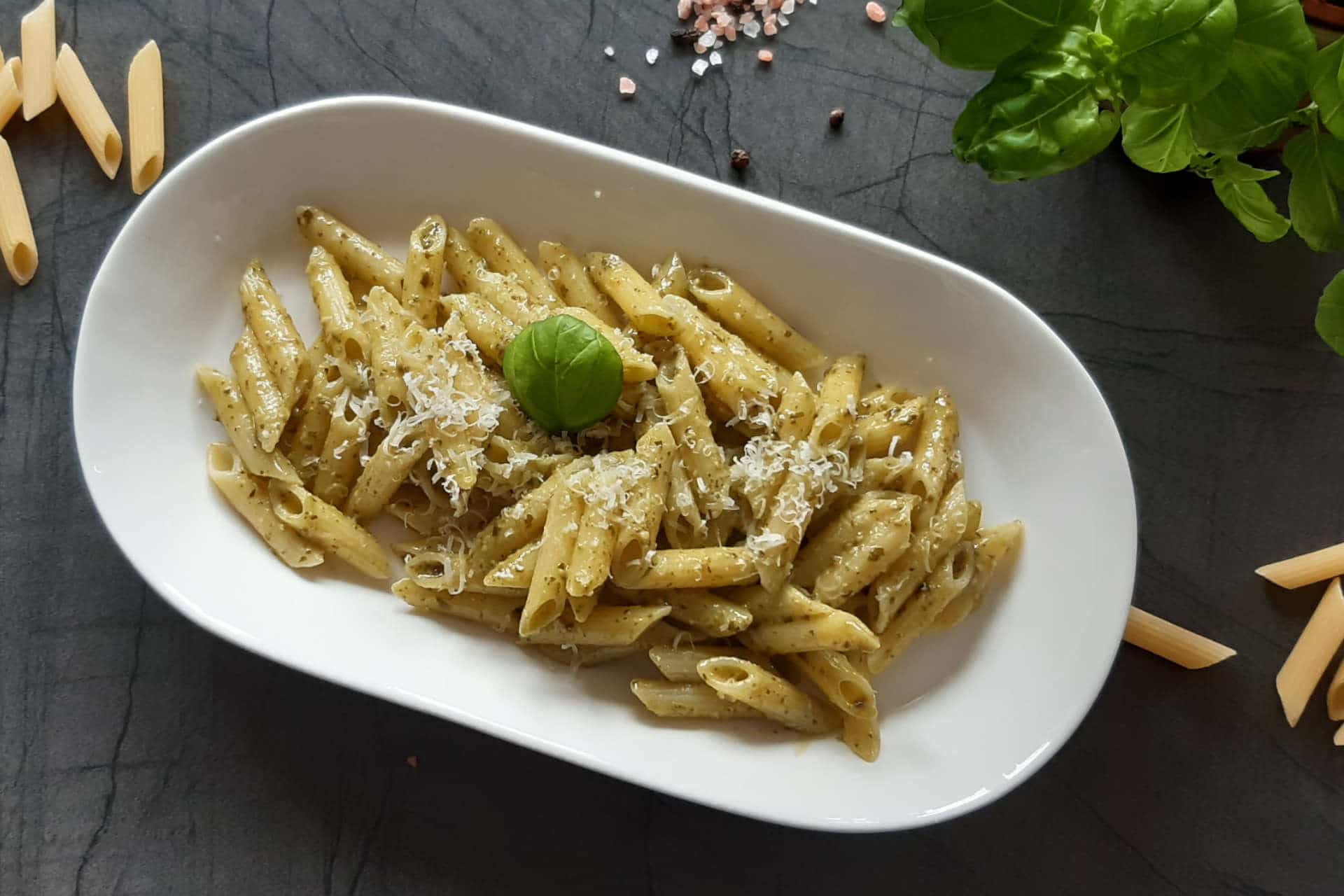 nudeln mit pesto