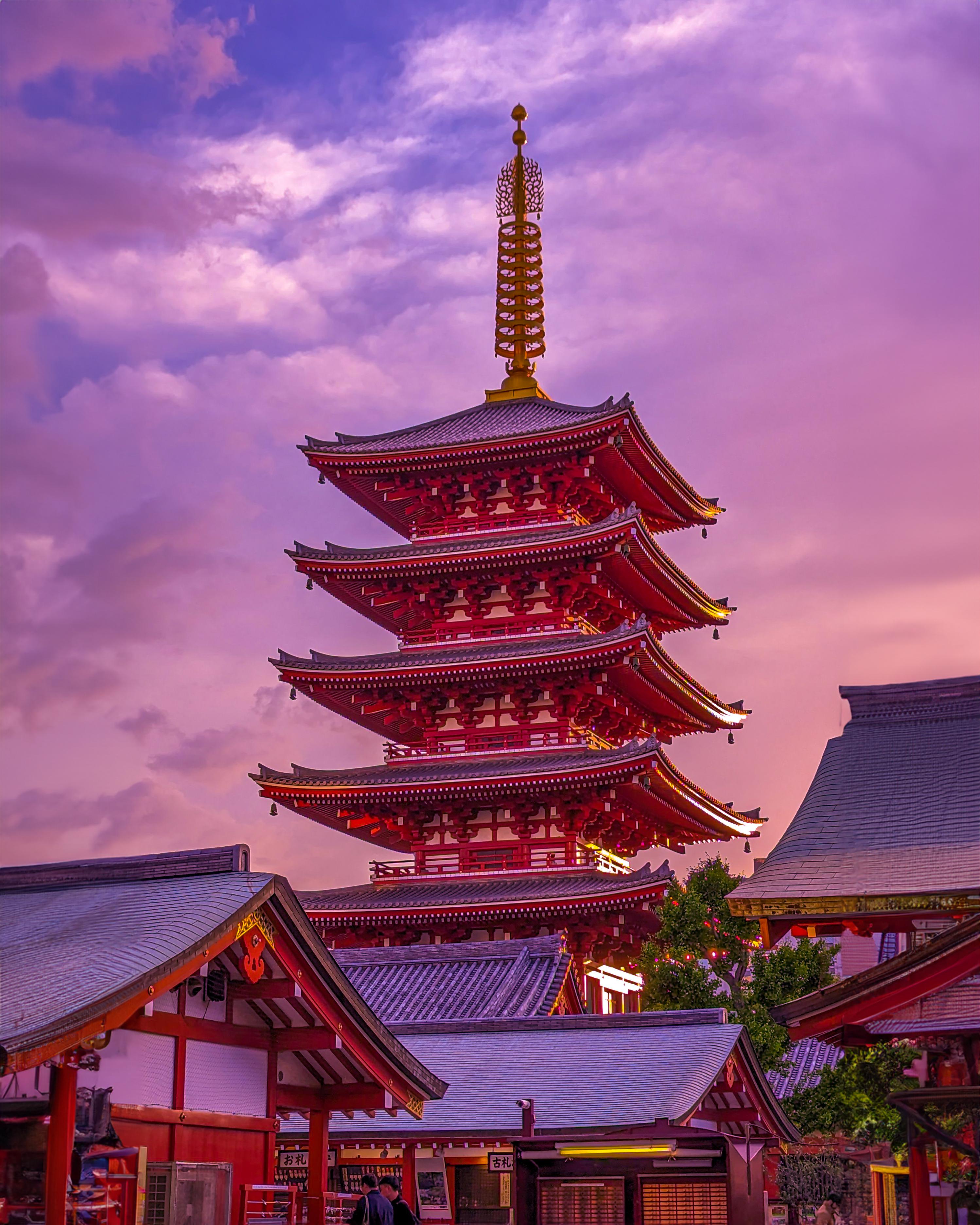 Sunset of Asakusa [OC] : r/japanpics