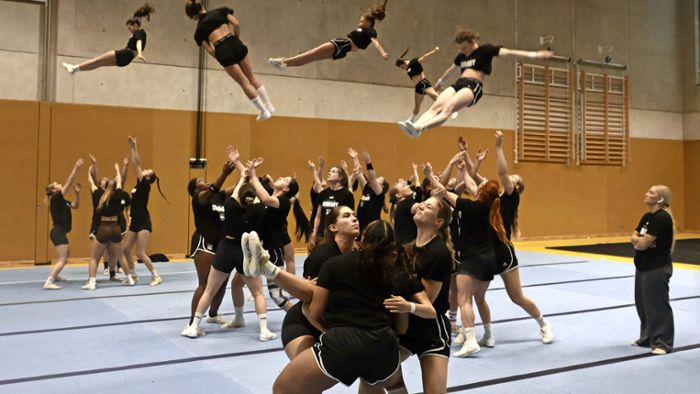 Zu Gast in Bischofsgrün: Cheerleader trainieren für die Weltmeisterschaft