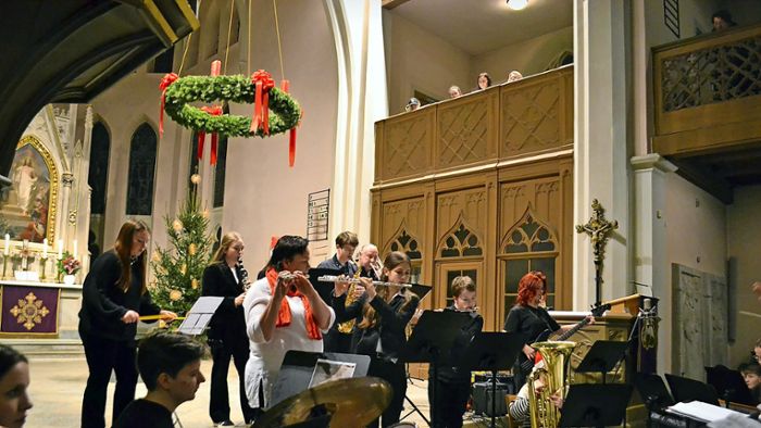 Weihnachtskonzert: Selber Gymnasium lässt keine Wünsche offen