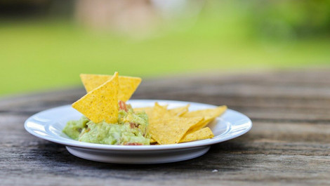 Erbsen-Guacamole: Rezept für die regionale Alternative