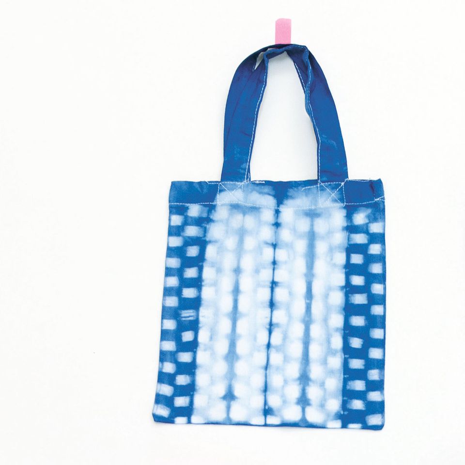 Shibori: Einkaufsbeutel färben