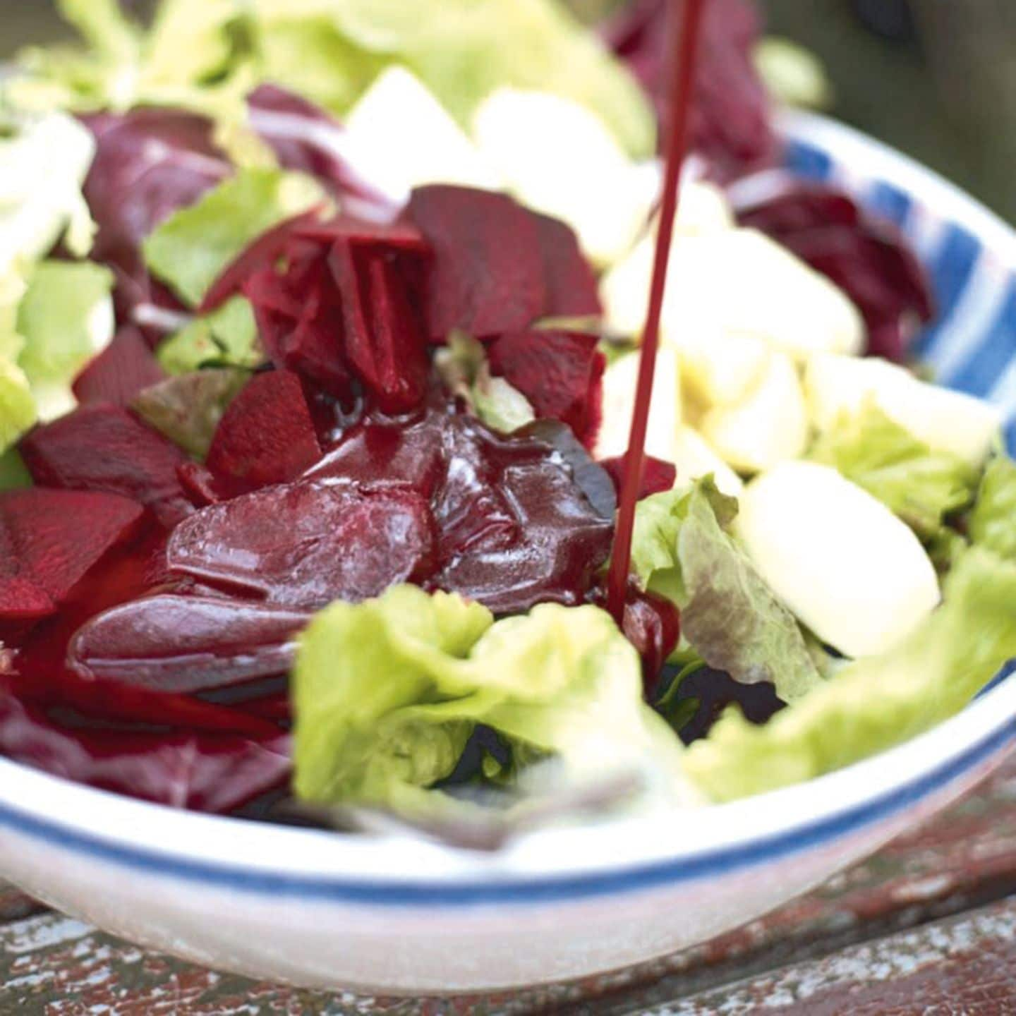 Bunter Herbstsalat mit Rote Bete: Rezept