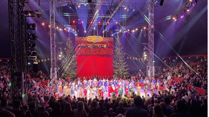 Weltweihnachtscircus verabschiedet sich in Stuttgart: Jubiläumsshow beschert neuen Besucherrekord