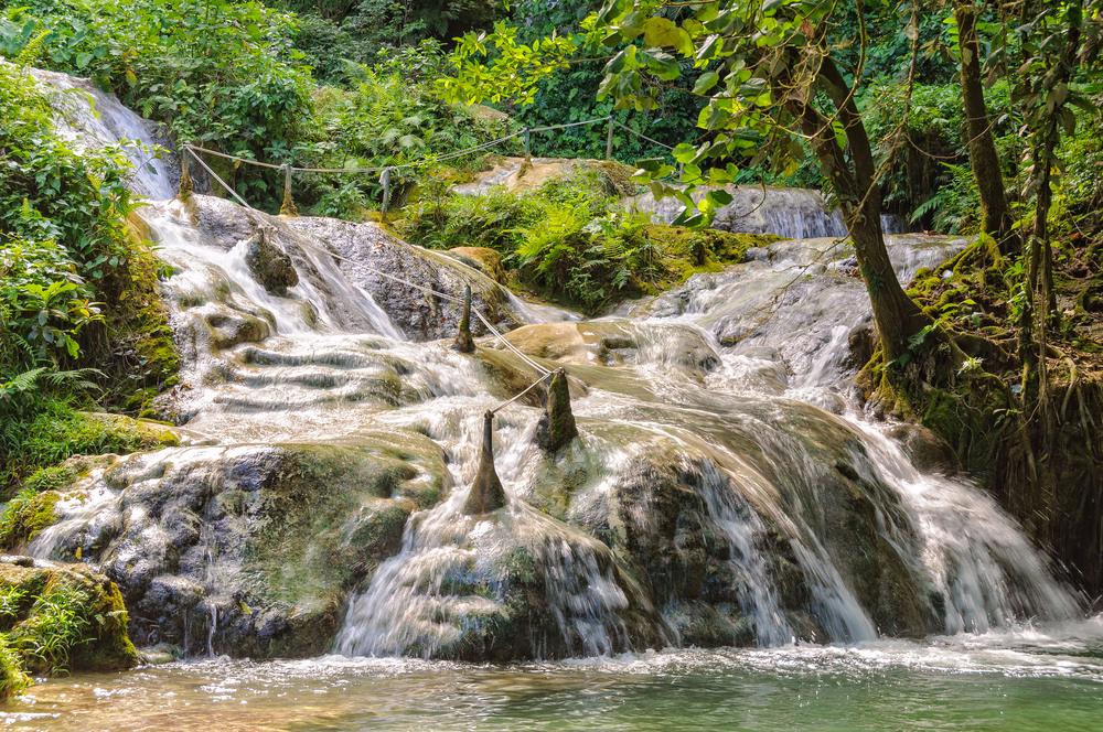 die schönsten pazifik inseln, efate, vanuatu, wasserfall