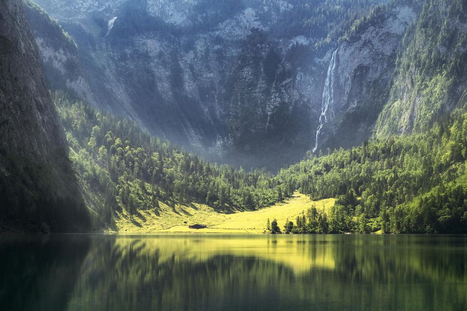 Blick auf den Obersee und den Röthbachfall