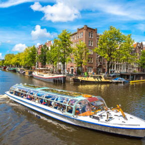 Amsterdam: 2 Tage im guten 3* Hotel mit Frühstück und Bahnreise für nur 229€