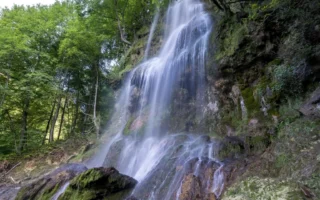 Uracher waterval in Baden-Württemberg, Duitsland