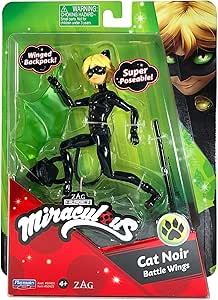 BANDAI Miraculous: Tales of Ladybug and Cat Noir Kleine Katze Noir Puppe | 12 cm Miraculous Cat Noir Puppe mit Zubehör | Adrien Superheld Cat Noir Spielzeug | Miraculous Toys Miraculous Dolls Range