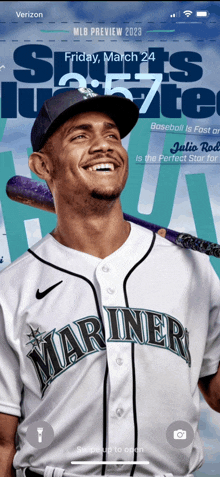 a man in a mariner uniform is on the cover of sports illustrated