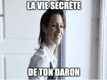 a picture of a woman with the caption la vie secrete de ton baron above her