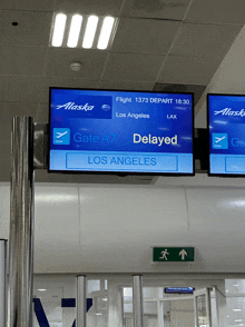 alaska flight 1373 delayed to los angeles at 18:30