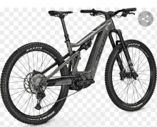 a gray and black bicycle with the word focus on it