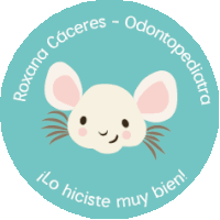 a sticker that says roxana caceres - odontopediatra on it