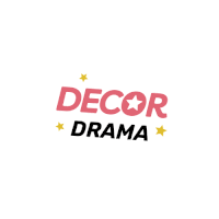 a pink and black logo for decor drama with stars