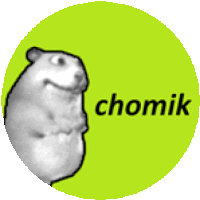 a hamster is smiling in a green circle with the word chomik below it