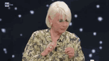 Loretta Goggi Occhiali GIF