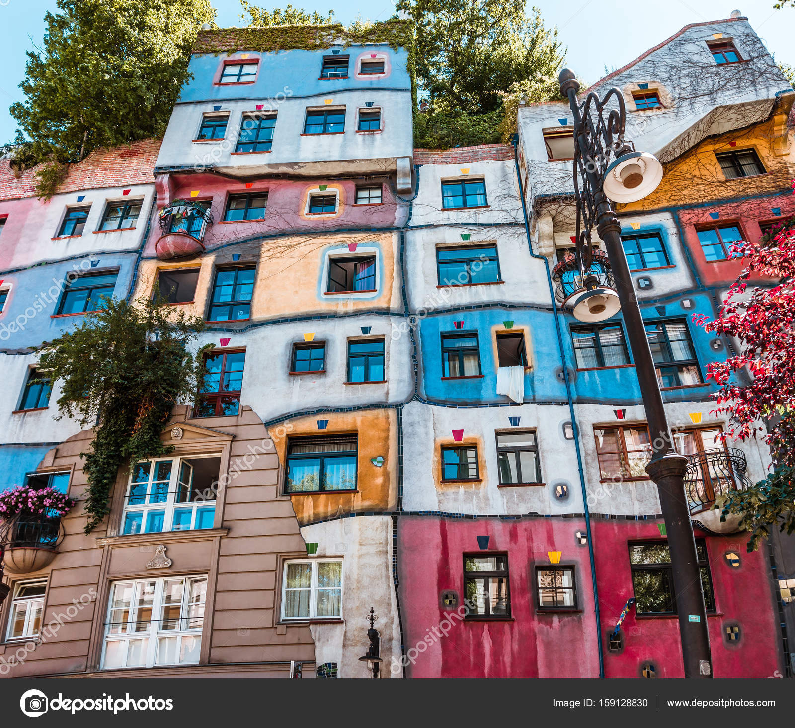 Hundertwasserhaus wien austria (moderne architektur) — Redaktionelles ...