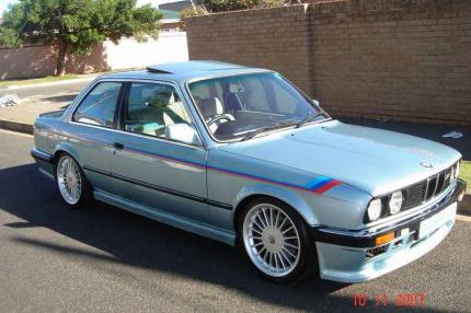 Image of BMW 333i