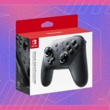 A Nintendo Switch Pro Controller appears on a purple background with the Mashable Black Friday logo.