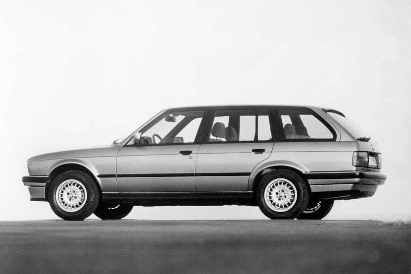 Jay Leno and Jason Cammisa Bond Over a Rare BMW 325i Touring (E30)