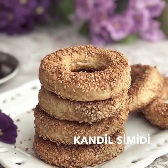 Mis Kokulu Yemek Tarifleri Auf Instagram Mubarek Uc Aylarin Basladiginin Habercisi Bu Kandil Gununde Size Kandil Simidi Tarifi Verecegim Tum Islam Alemin