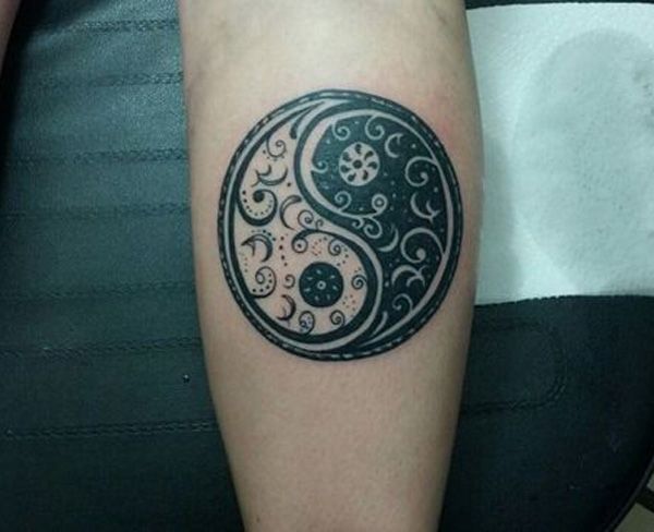 50 Mysterious Yin Yang Tattoo Designs | Cuded | Yin yang tattoos, Ying ...