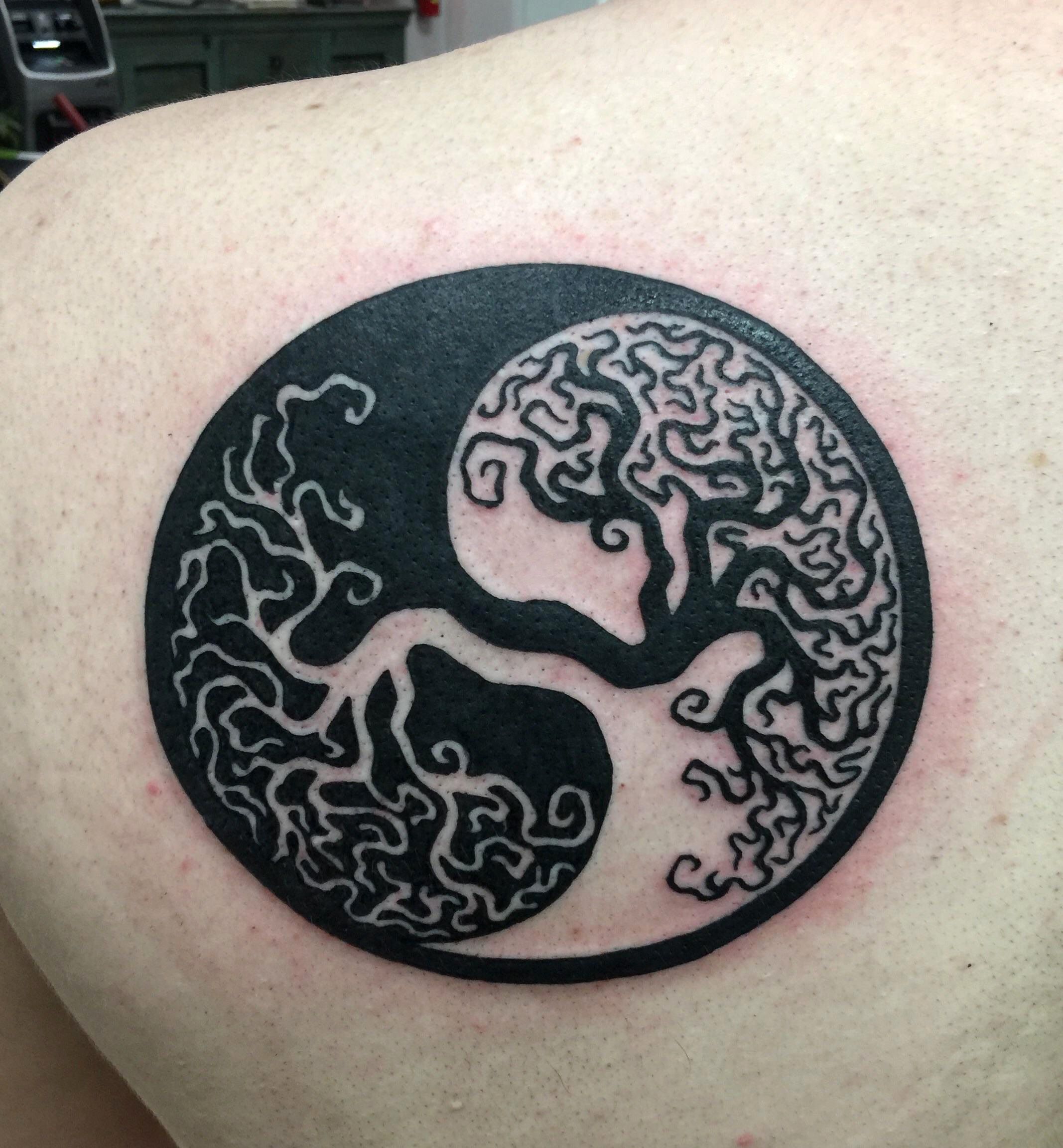 Total 72+ imagem arbol yin yang tatuaje - Thptletrongtan.edu.vn