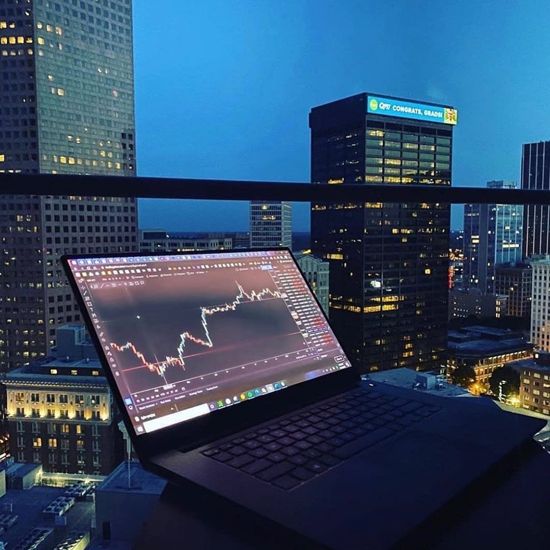 ชาร์ต TradingView บน Instagram @nasdaq.forex