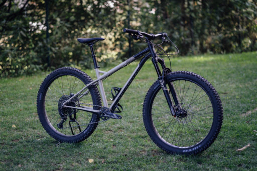 Bombtrack Cale, hardtail mountain bike