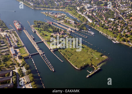 Schleusen Kiel-Holtenau, nördlichen Ende des Nord-Ostsee-Kanals, Nord-Ostsee-Kanal, Luftaufnahme, Kiel, Schleswig-Holstein, Deutschland Stockfoto