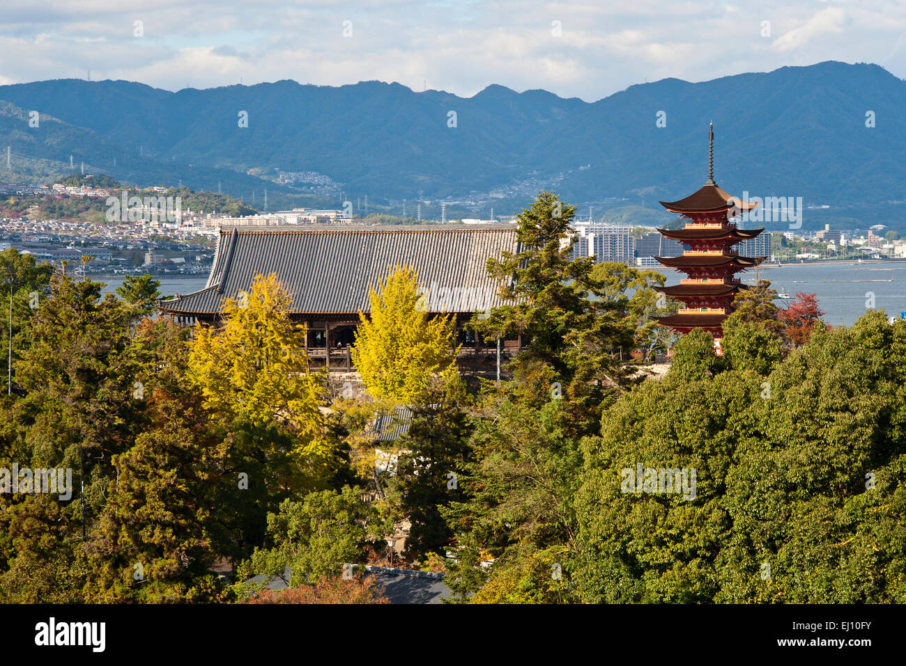 Japan Five Storied Pagoda, Itsukushima Shrine, Miyajima Island, UNESCO World Heritage Site Stock Photo