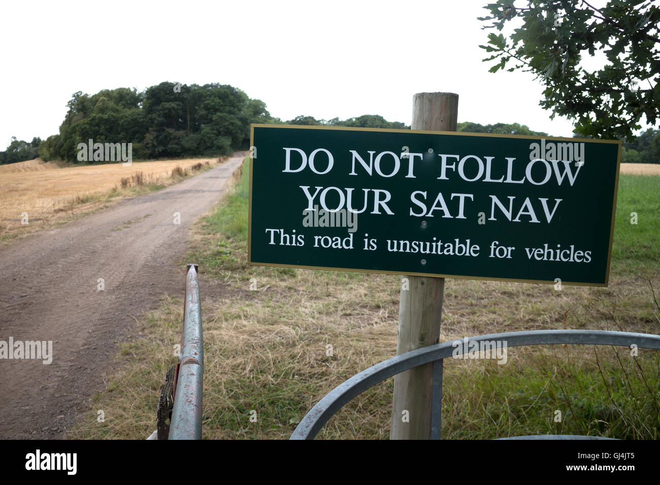 Sat Nav error warning by farm track, Warwickshire, UK Stock Photo