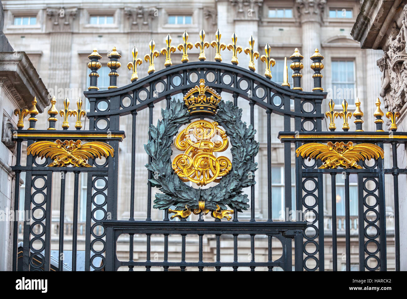 London Buckingham Palace fence royal emblem detail Stock Photo